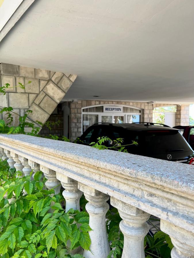 Apartments Amina Ulcinj Exterior foto